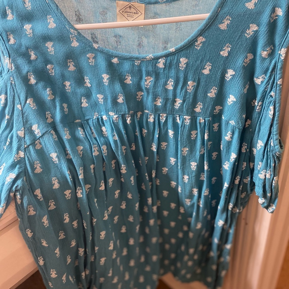 Women’s top